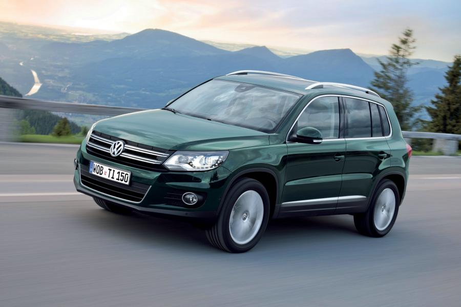 Volkswagen Tiguan 2011 года  (фото 27 из 146)